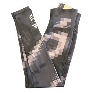 NWT Adidas x Peloton Geometric/Pixel Print 7/8 Leggings, Gray/White, Women’s S